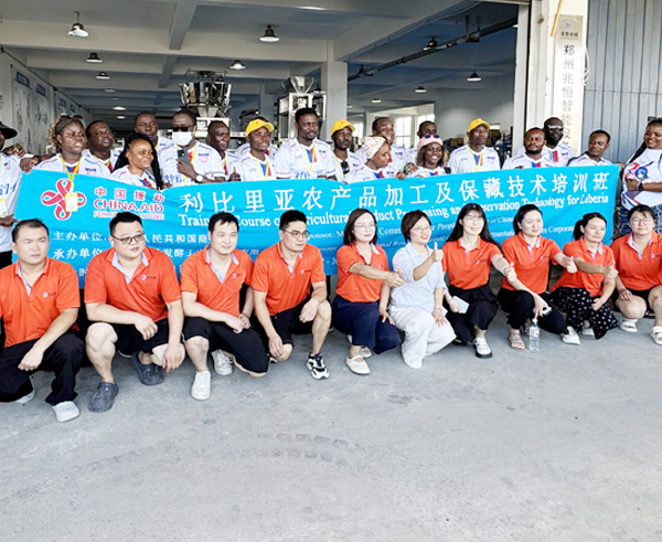 郑州客户洗衣粉灌装现场 郑州客户洗衣粉灌装现场